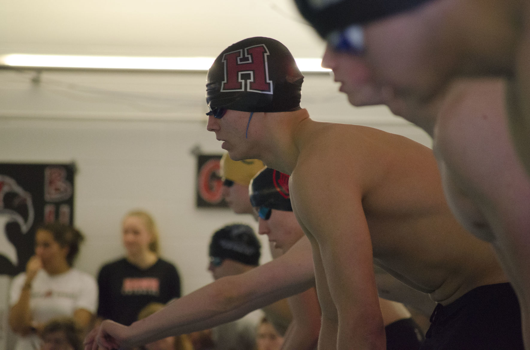 Helena boys 400 free relay